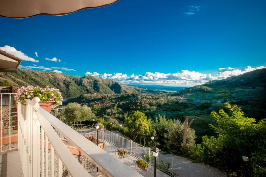 Agriturismo U' Casinu Da Scala Campora San Giovanni Eksteriør bilde