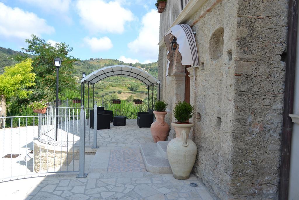 Agriturismo U' Casinu Da Scala Campora San Giovanni Eksteriør bilde