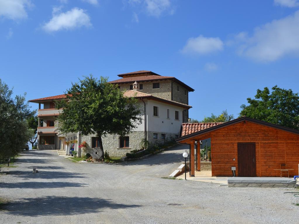 Agriturismo U' Casinu Da Scala Campora San Giovanni Eksteriør bilde